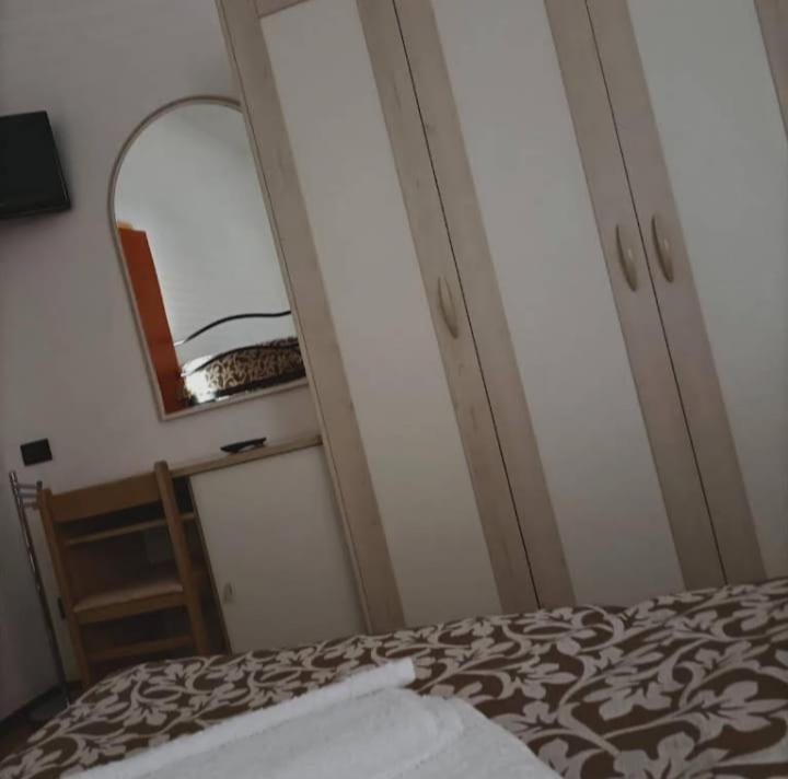 Hotel Ducale Bellaria-Igea Marina Exterior foto